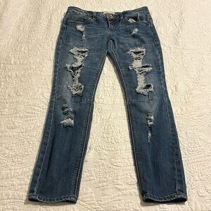 Dollhouse jeans, size 7 distressed, no stains